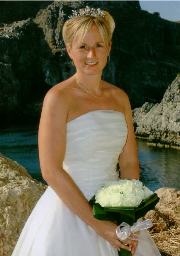 Bonded strapless bodice wedding dress