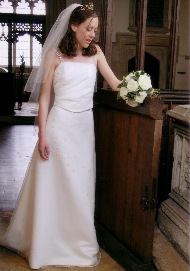 Boned duchess wedding dress Boned duchess wedding dress